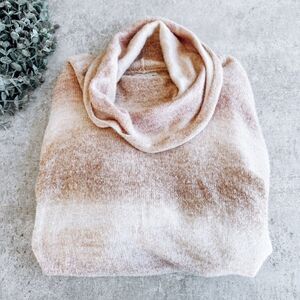 American Eagle Pink and Cream Cowl Neck Sweater Size Small